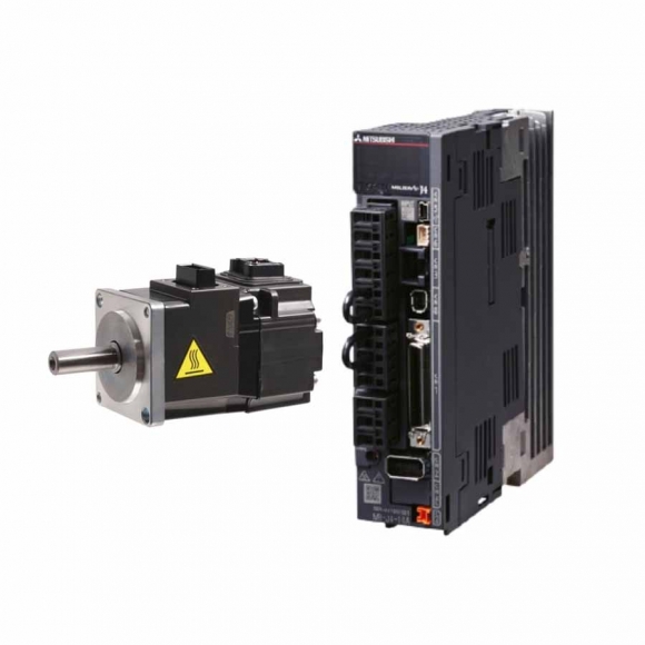 Nouveau MR-J4-20A + HG-KR23J Mitsubishi Electric MR-J4-_A Servo Amplificateur + AC Servo Moteur